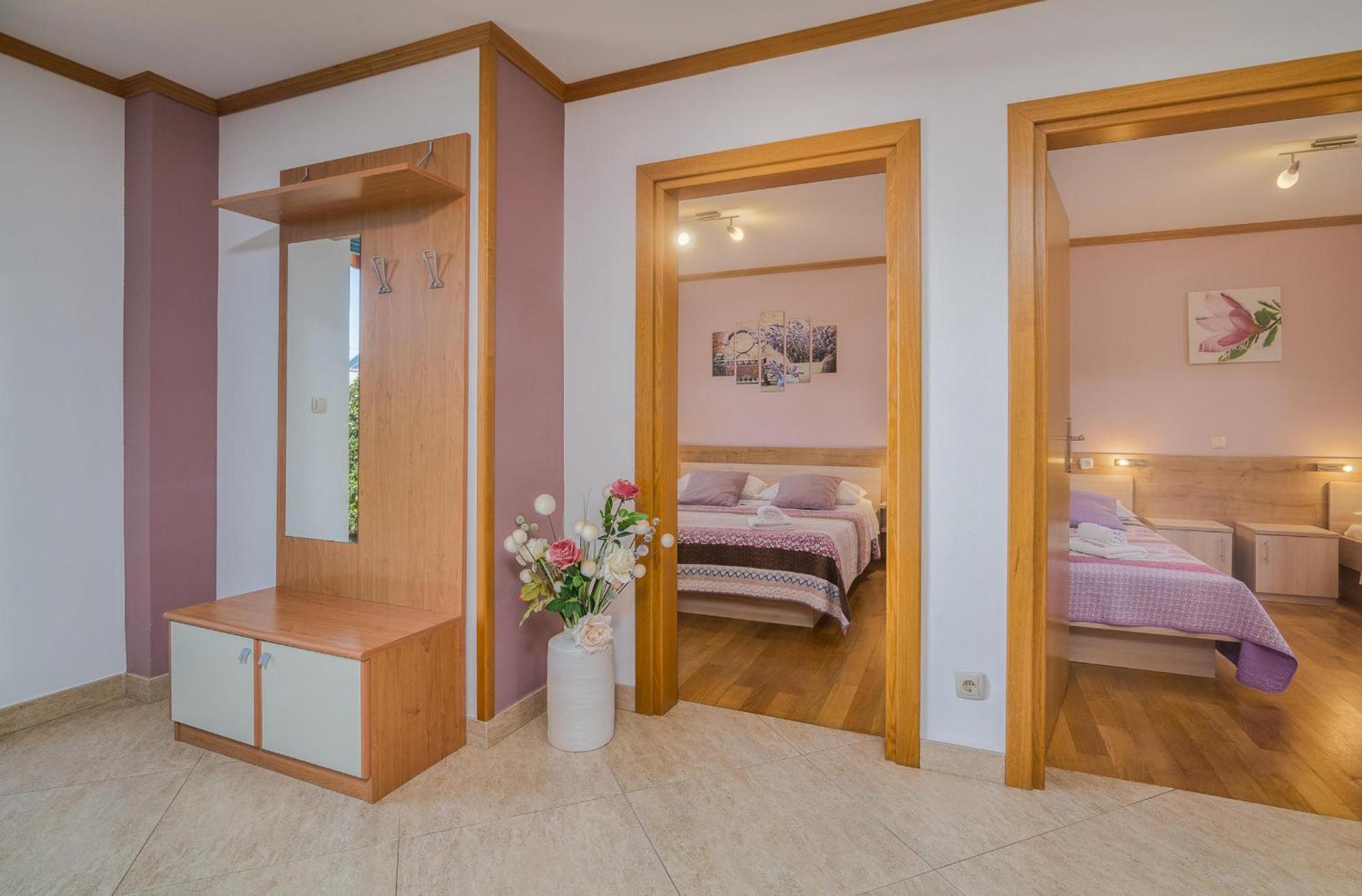 Apartments Prendivoj Малинска Екстериор снимка