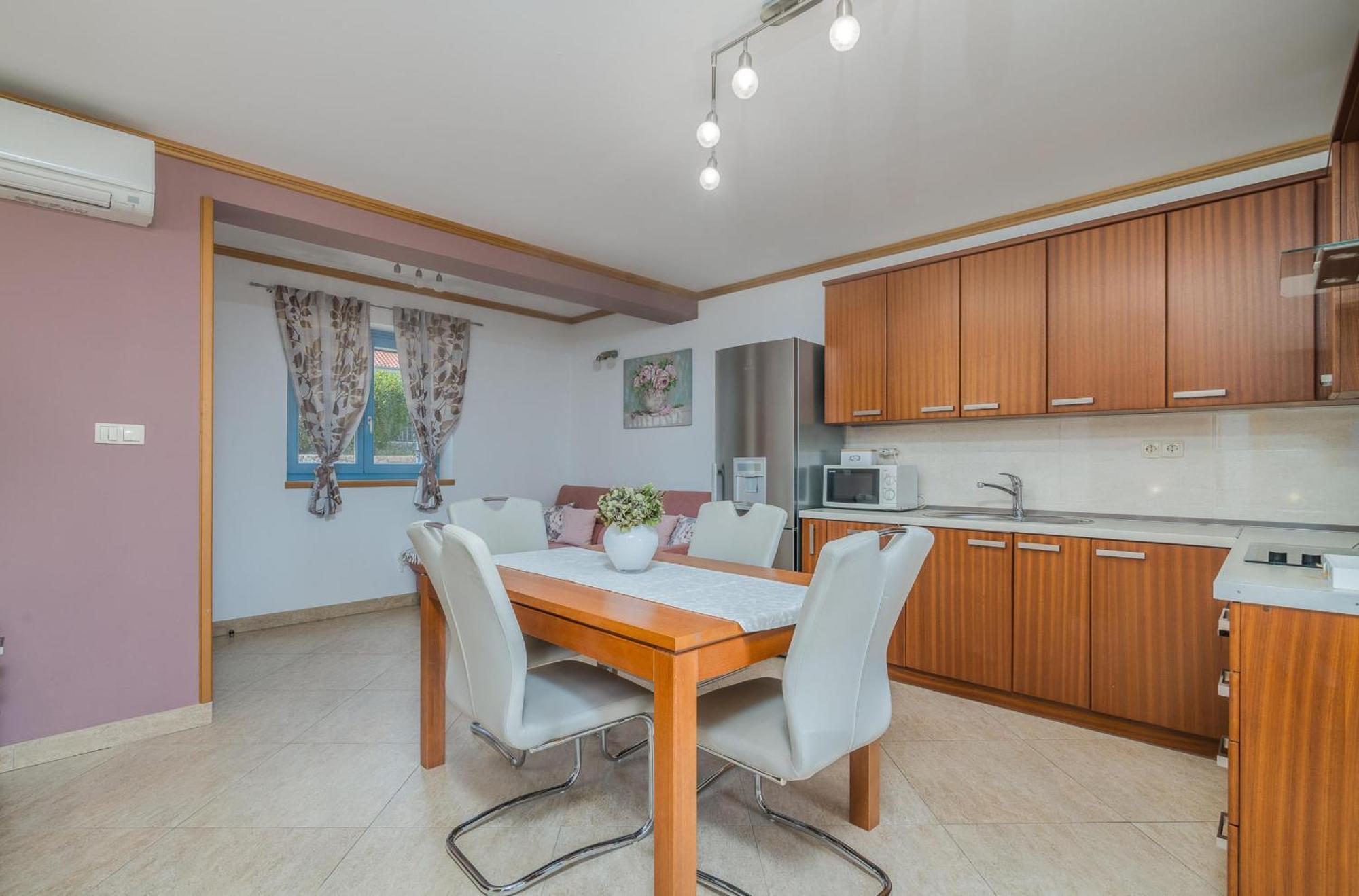 Apartments Prendivoj Малинска Екстериор снимка
